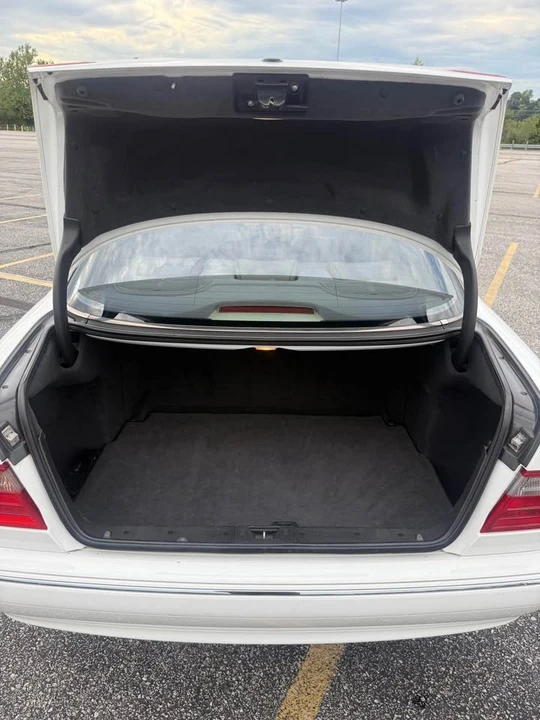 2001 Mercedes-Benz W210 E-Class - Image 15 of 16