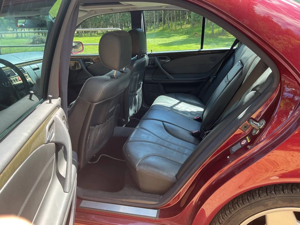 2001 Mercedes-Benz W210 E-Class - Image 17 of 18