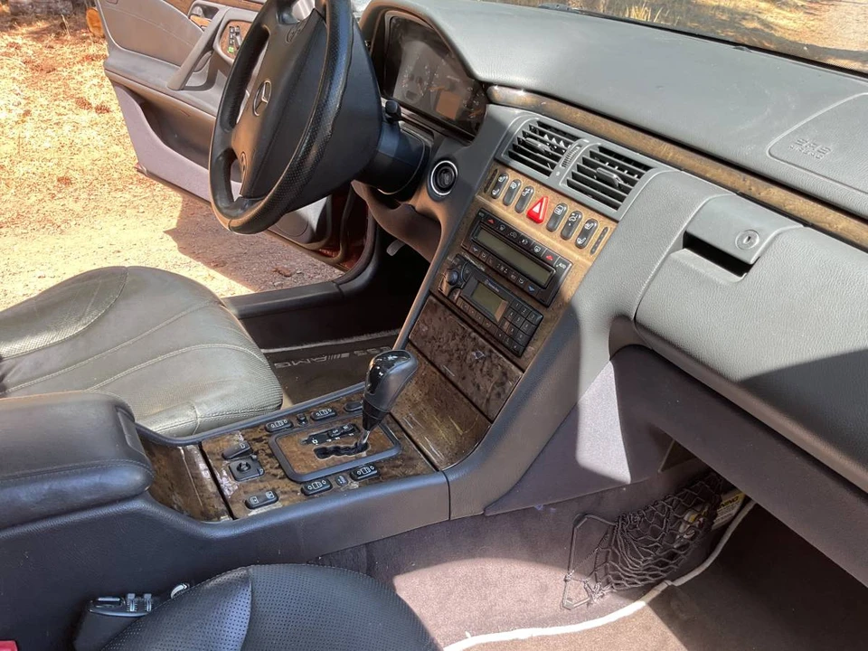 2001 Mercedes-Benz W210 E-Class - Image 7 of 18