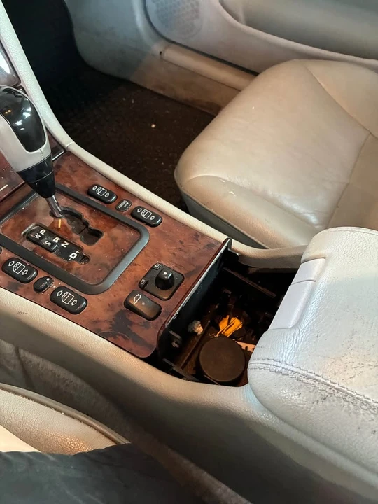 2001 Mercedes-Benz W210 E-Class - Image 14 of 20