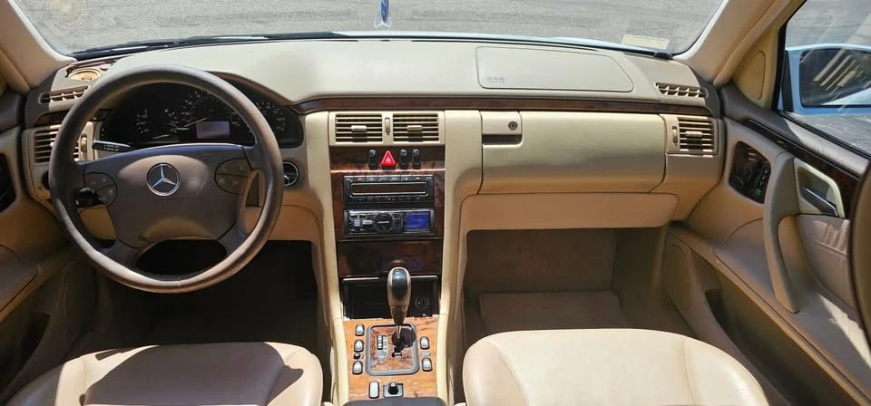 2001 Mercedes-Benz W210 E-Class - Image 13 of 19