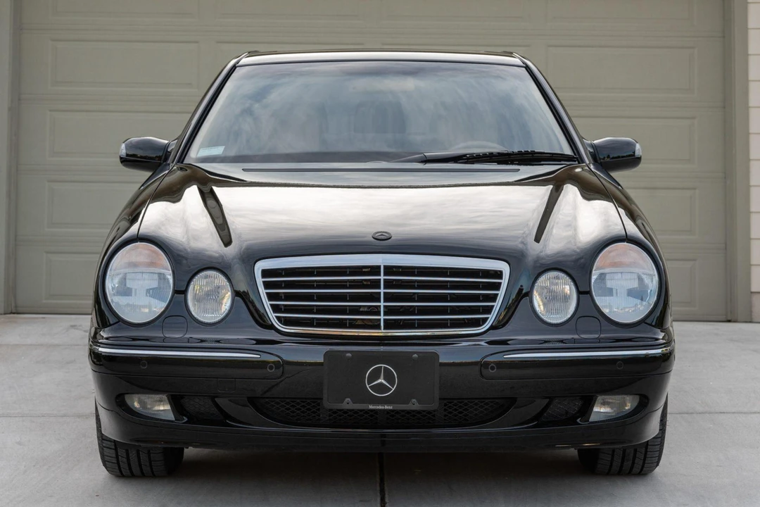 2001 Mercedes-Benz W210 E-Class - Image 2 of 31