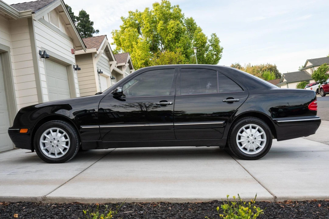 2001 Mercedes-Benz W210 E-Class - Image 3 of 31