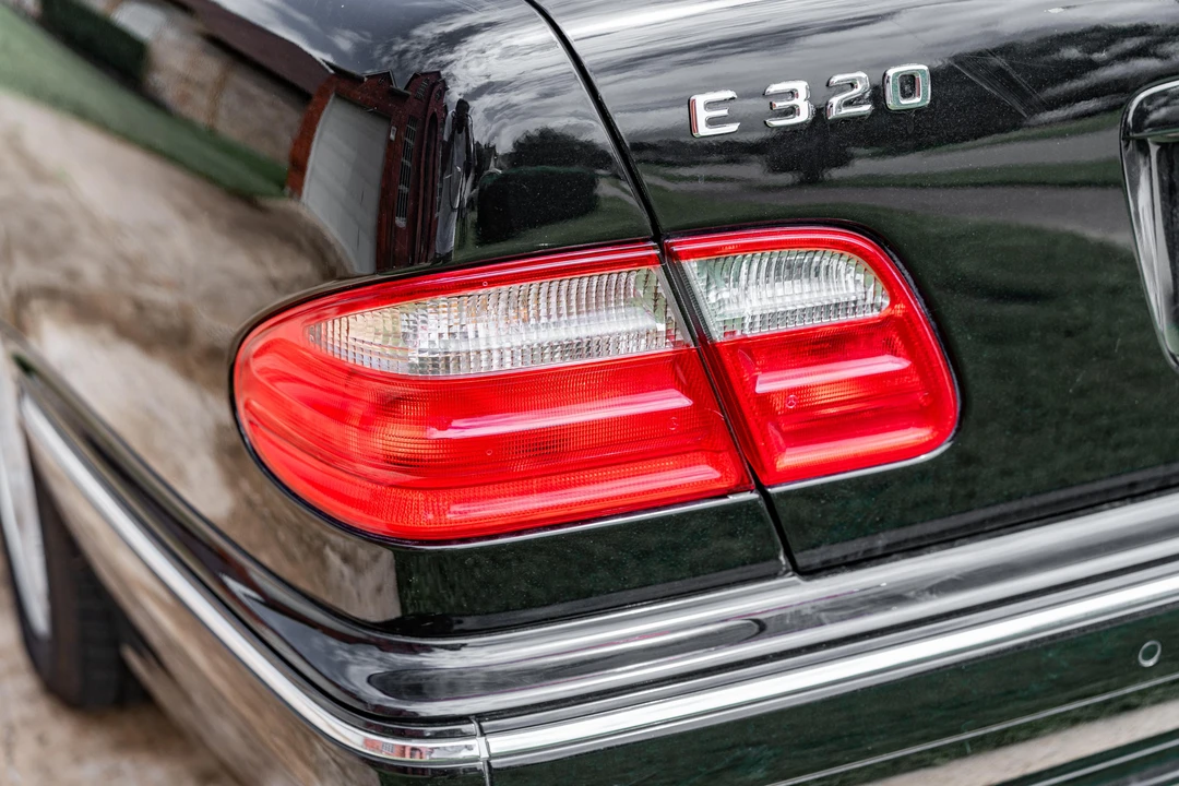 2001 Mercedes-Benz W210 E-Class - Image 13 of 31