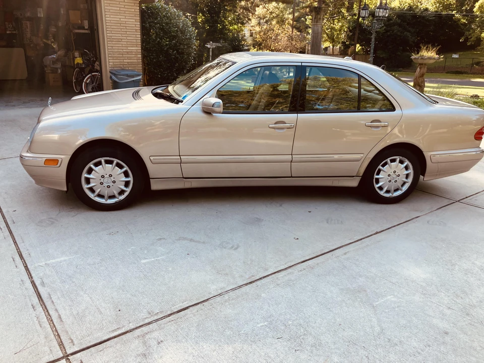 2001 Mercedes-Benz W210 E-Class - Image 12 of 31