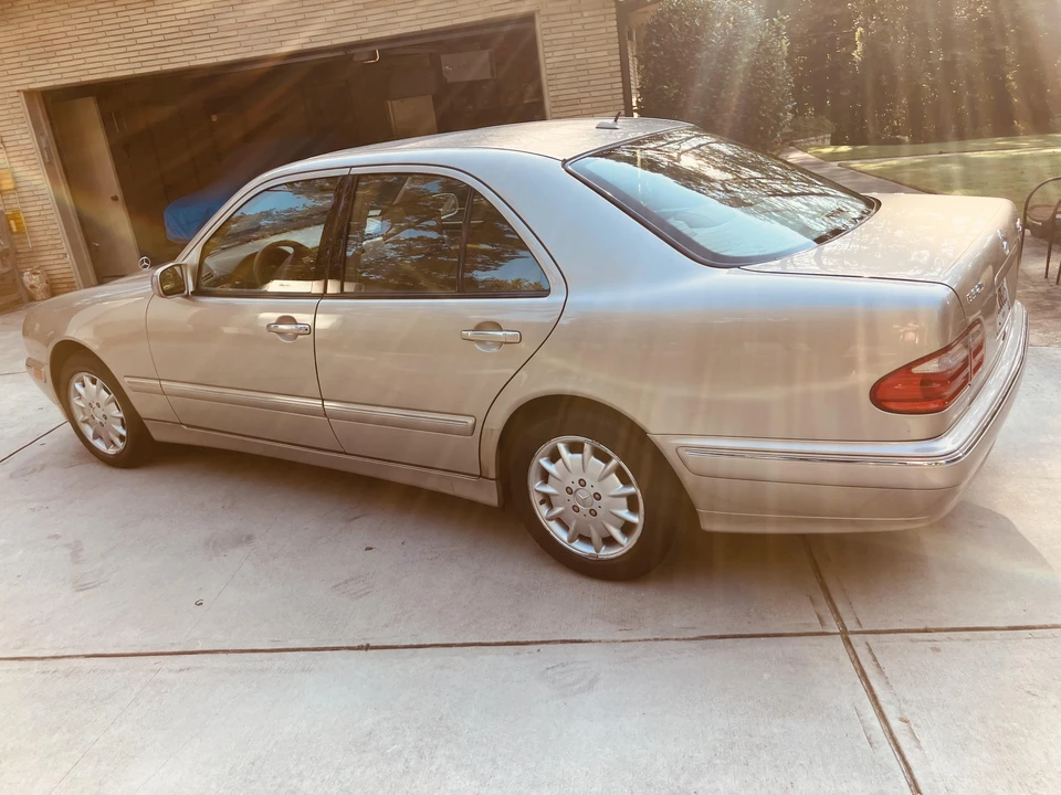 2001 Mercedes-Benz W210 E-Class - Image 13 of 31