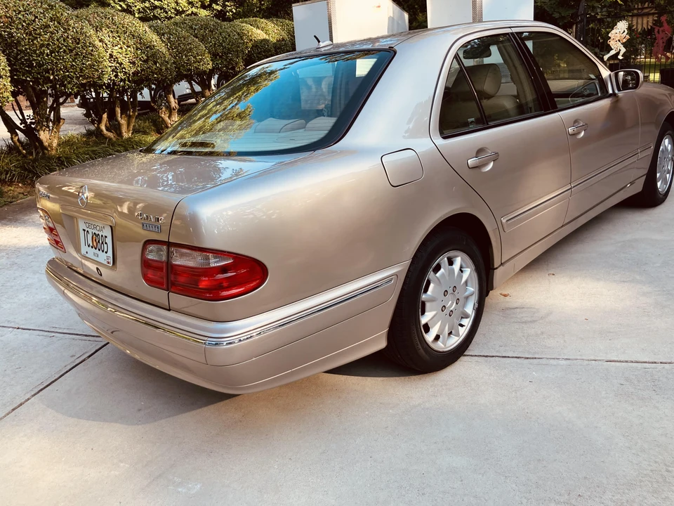 2001 Mercedes-Benz W210 E-Class - Image 18 of 31