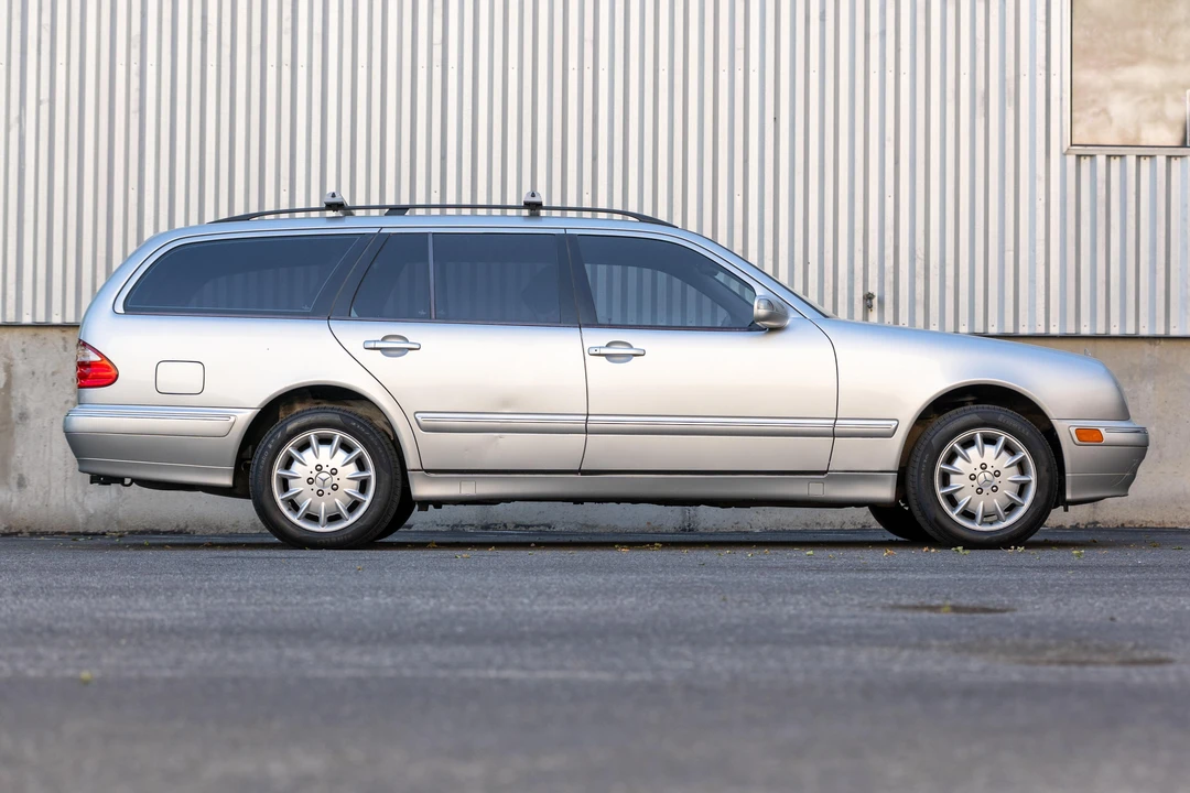 2001 Mercedes-Benz W210 E-Class - Image 9 of 31