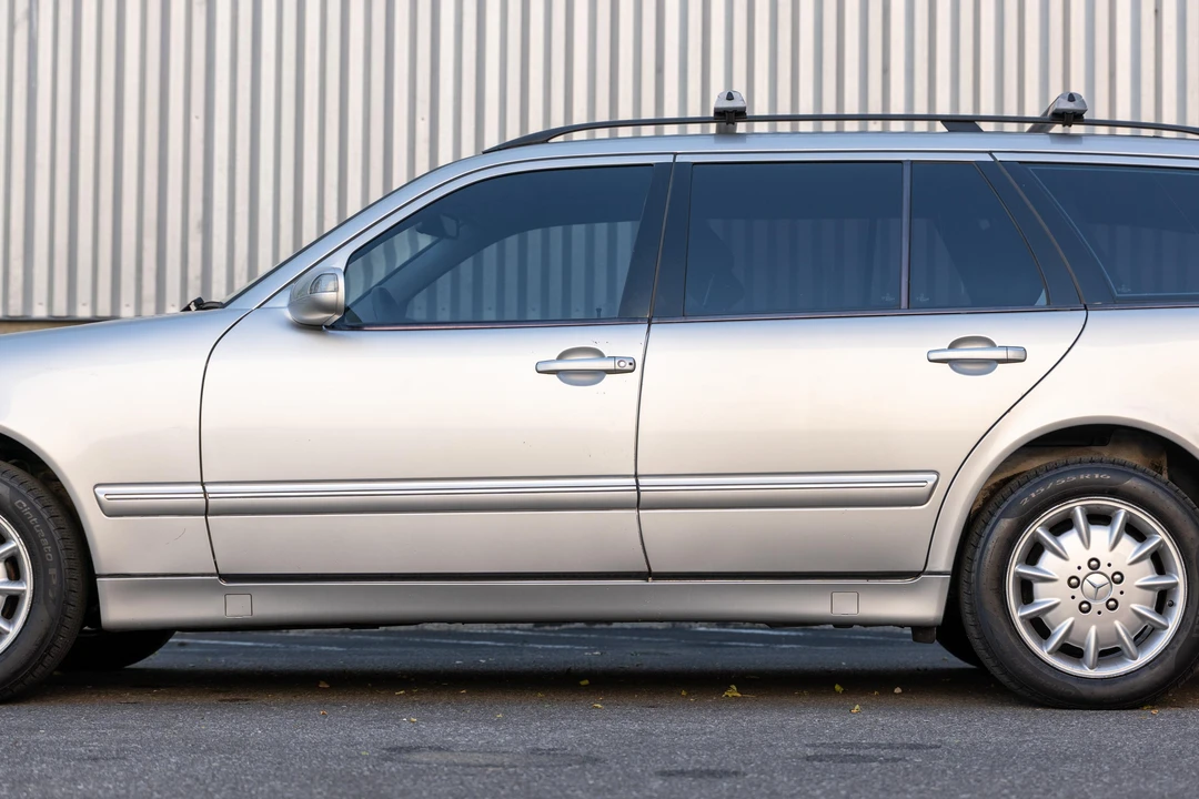 2001 Mercedes-Benz W210 E-Class - Image 23 of 31