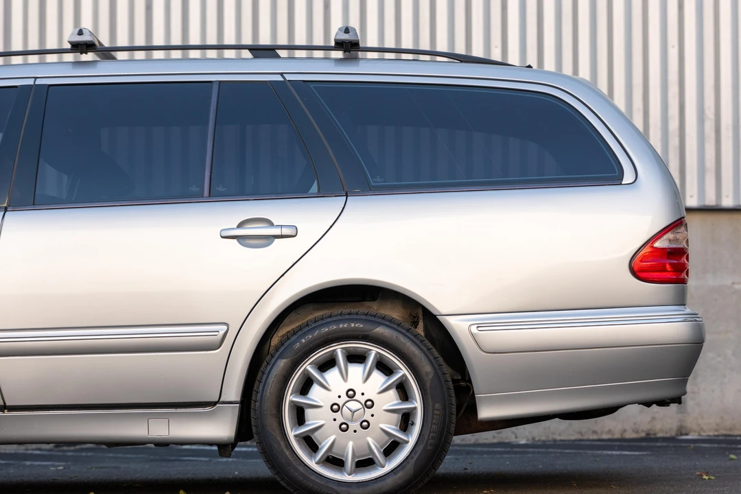 2001 Mercedes-Benz W210 E-Class - Image 25 of 31