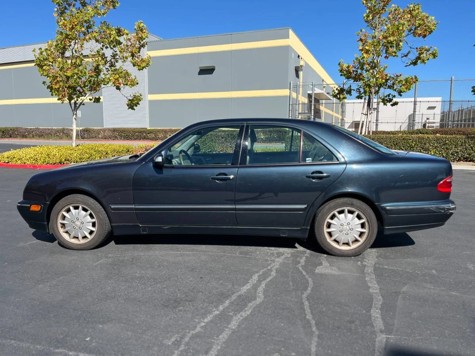 2001 Mercedes-Benz W210 E-Class - Image 10 of 23
