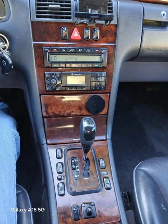 2001 Mercedes-Benz W210 E-Class - Image 19 of 23