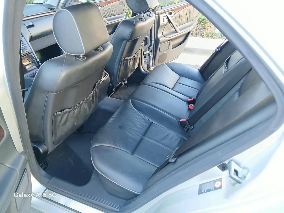 2001 Mercedes-Benz W210 E-Class - Image 12 of 23
