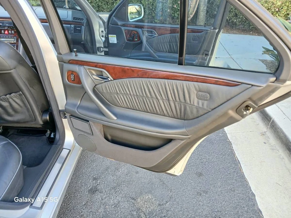 2001 Mercedes-Benz W210 E-Class - Image 15 of 23
