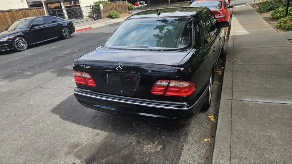2001 Mercedes-Benz W210 E-Class - Image 2 of 11
