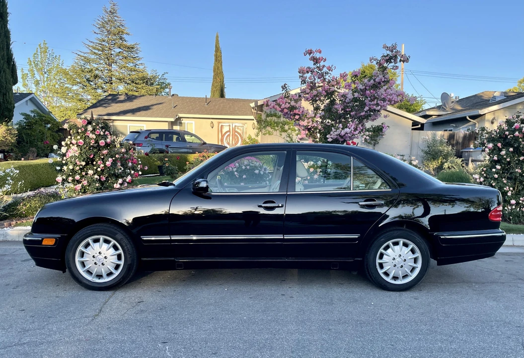 2001 Mercedes-Benz W210 E-Class - Image 9 of 31
