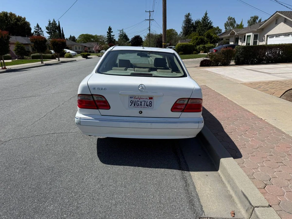 2001 Mercedes-Benz W210 E-Class - Image 4 of 11