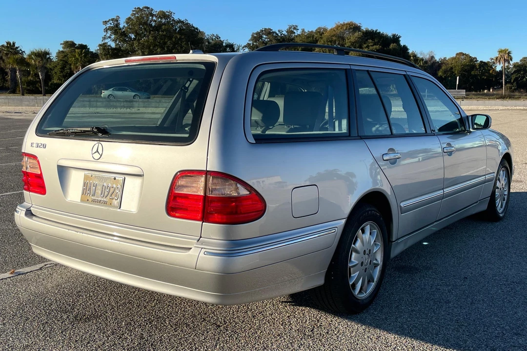 2001 Mercedes-Benz W210 E-Class - Image 4 of 31