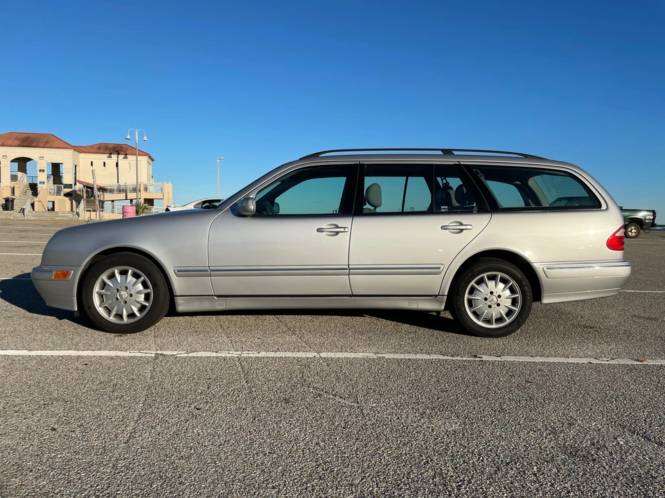 2001 Mercedes-Benz W210 E-Class - Image 6 of 31