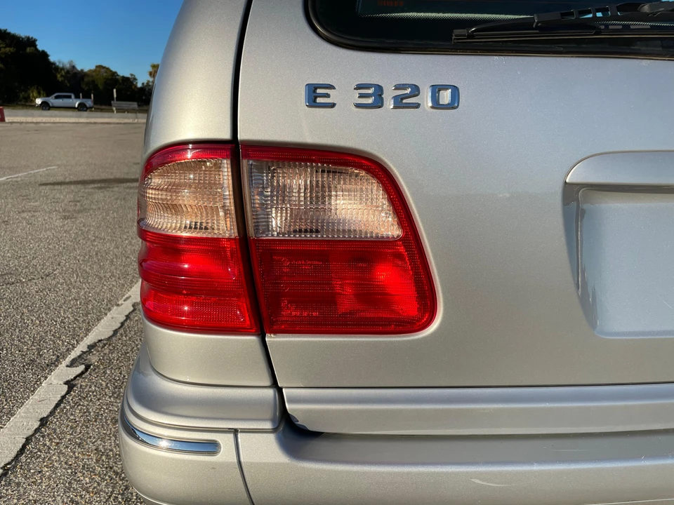 2001 Mercedes-Benz W210 E-Class - Image 12 of 31