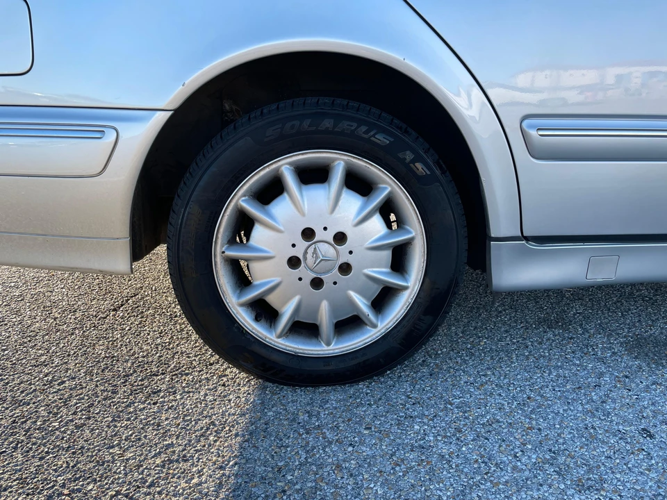 2001 Mercedes-Benz W210 E-Class - Image 28 of 31