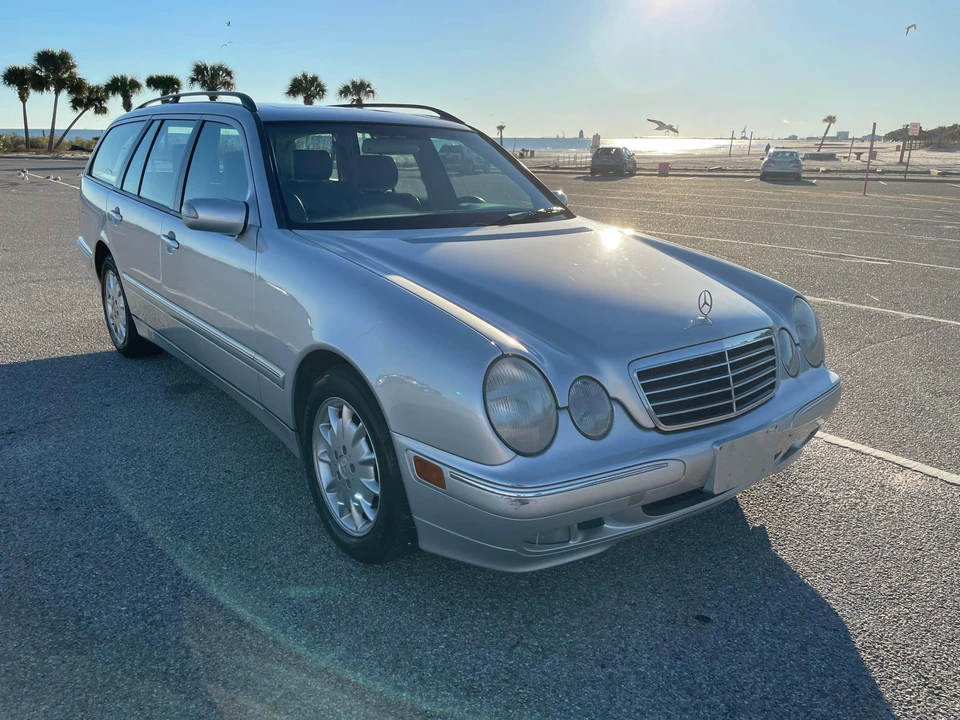 2001 Mercedes-Benz W210 E-Class - Image 8 of 31