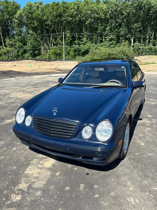 2001 Mercedes-Benz W210 E-Class - Image 2 of 19
