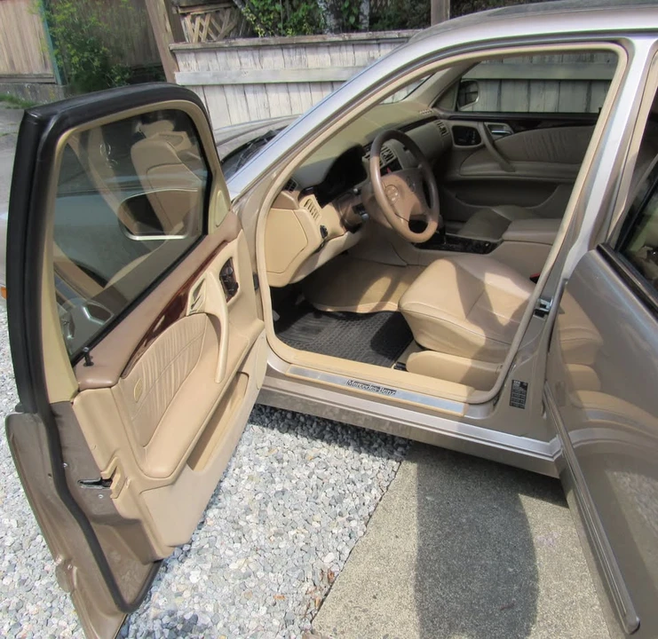 2001 Mercedes-Benz W210 E-Class - Image 5 of 17