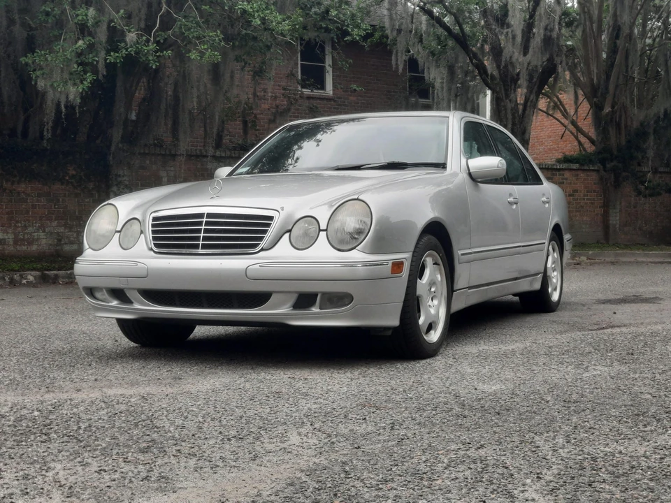2001 Mercedes-Benz W210 E-Class - Image 2 of 31