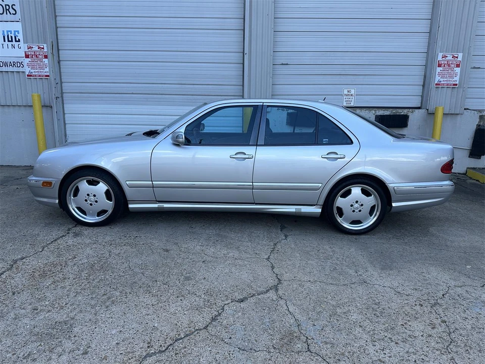 2001 Mercedes-Benz W210 E 36 & E 50 & E 55 & E 60 AMG - Image 2 of 31