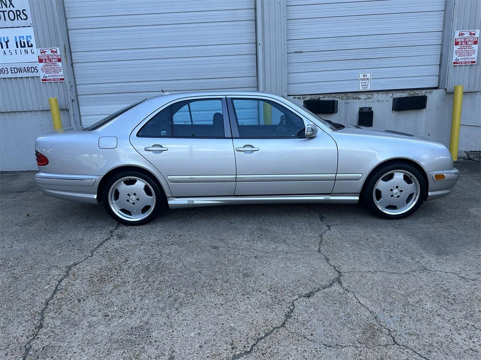 2001 Mercedes-Benz W210 E 36 & E 50 & E 55 & E 60 AMG - Image 9 of 31