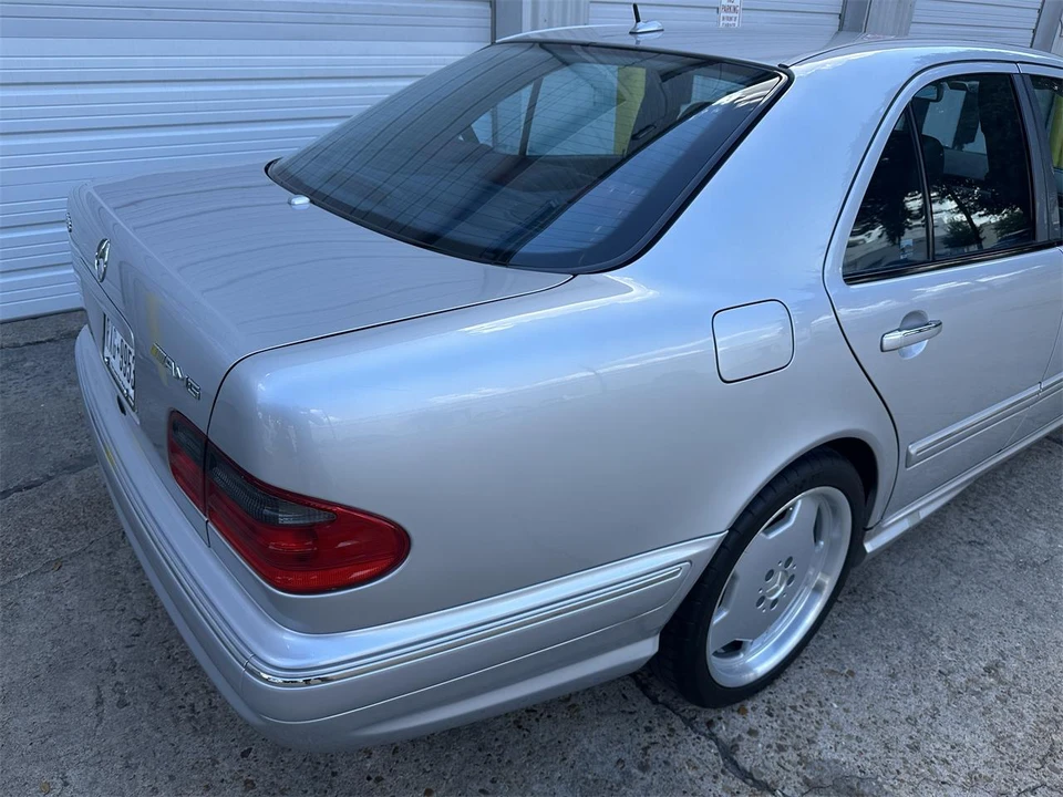 2001 Mercedes-Benz W210 E 36 & E 50 & E 55 & E 60 AMG - Image 11 of 31