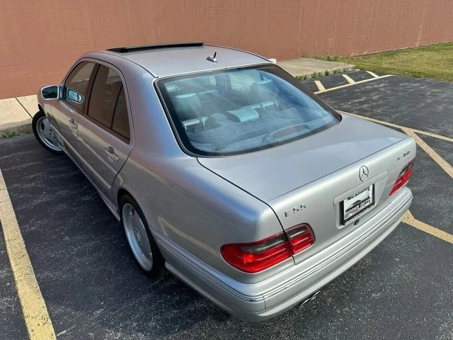 2001 Mercedes-Benz W210 E 36 & E 50 & E 55 & E 60 AMG - Image 12 of 21