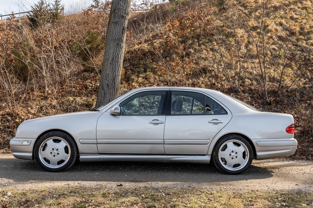2001 Mercedes-Benz W210 E 36 & E 50 & E 55 & E 60 AMG - Image 7 of 31