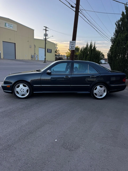 2001 Mercedes-Benz W210 E 36 & E 50 & E 55 & E 60 AMG - Image 9 of 31