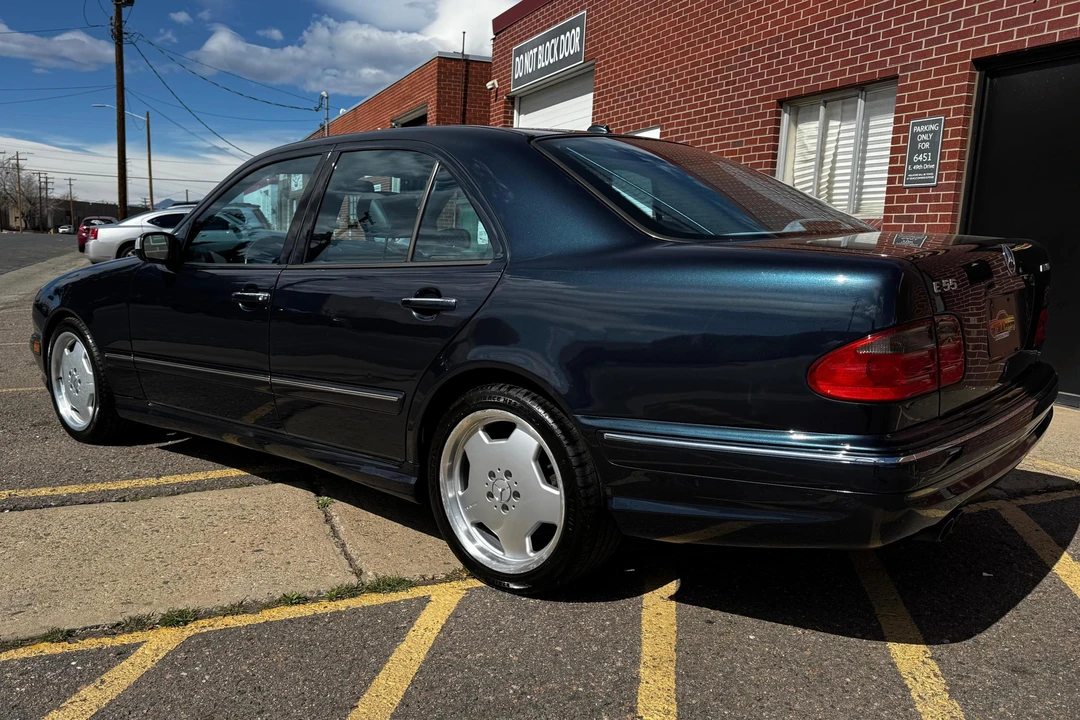 2001 Mercedes-Benz W210 E 36 & E 50 & E 55 & E 60 AMG - Image 4 of 31