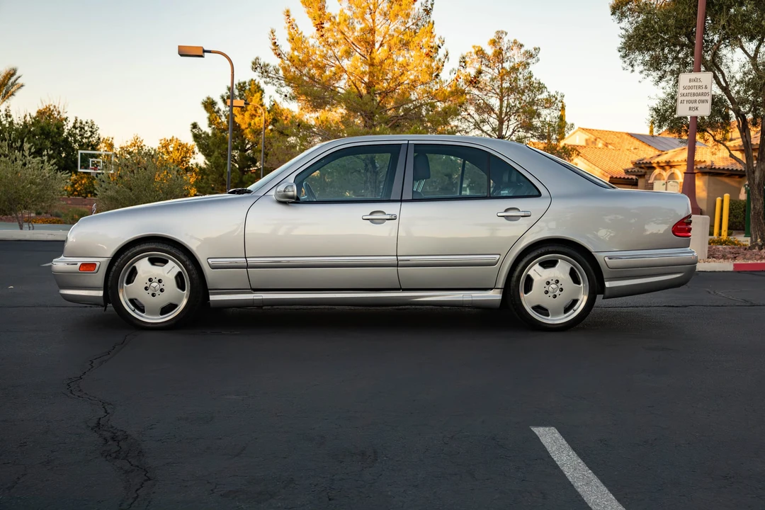 2001 Mercedes-Benz W210 E 36 & E 50 & E 55 & E 60 AMG - Image 4 of 31