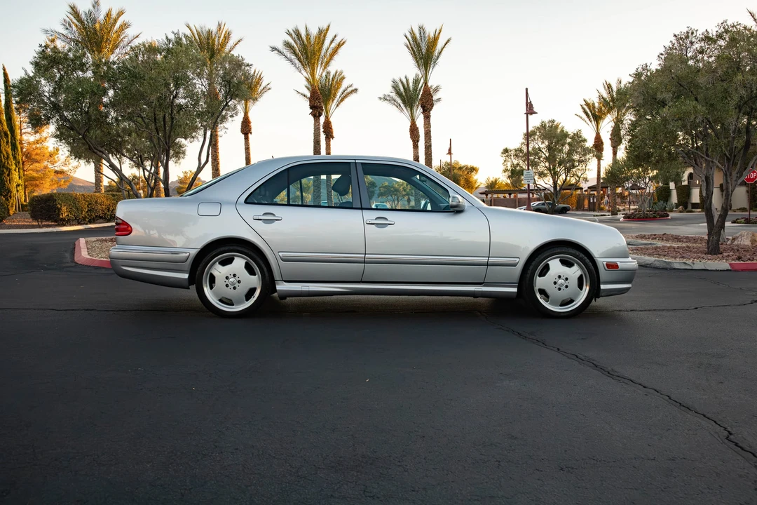 2001 Mercedes-Benz W210 E 36 & E 50 & E 55 & E 60 AMG - Image 8 of 31