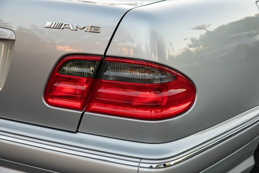 2001 Mercedes-Benz W210 E 36 & E 50 & E 55 & E 60 AMG - Image 13 of 31