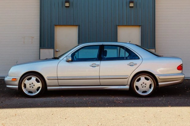2001 Mercedes-Benz W210 E 36 & E 50 & E 55 & E 60 AMG - Image 3 of 7