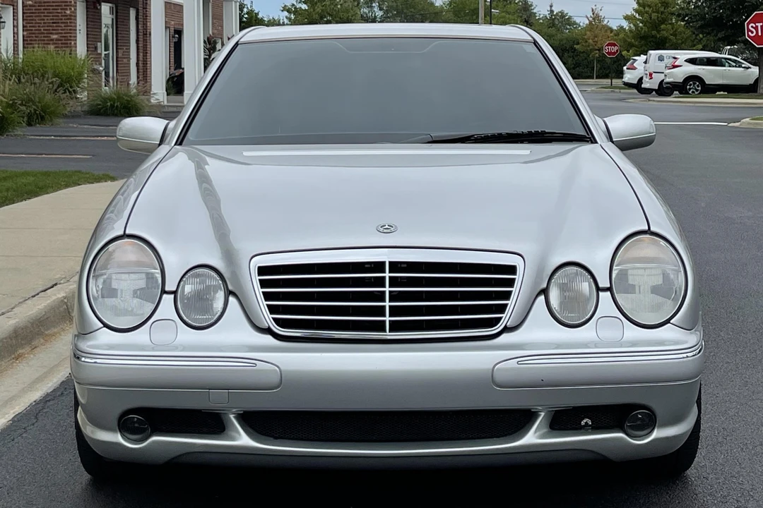 2001 Mercedes-Benz W210 E 36 & E 50 & E 55 & E 60 AMG - Image 2 of 31