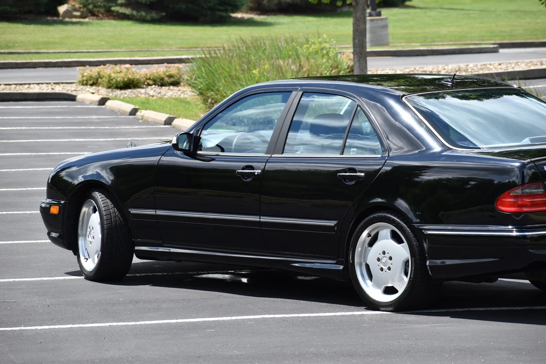 2001 Mercedes-Benz W210 E 36 & E 50 & E 55 & E 60 AMG - Image 30 of 31