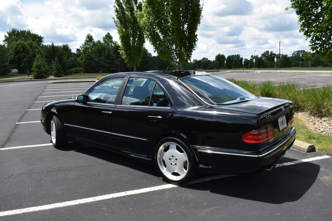 2001 Mercedes-Benz W210 E 36 & E 50 & E 55 & E 60 AMG - Image 13 of 31