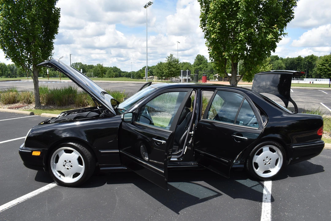2001 Mercedes-Benz W210 E 36 & E 50 & E 55 & E 60 AMG - Image 20 of 31