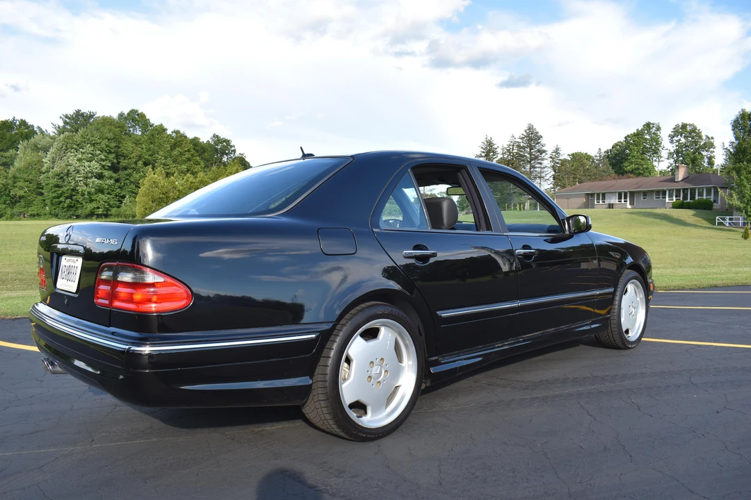2001 Mercedes-Benz W210 E 36 & E 50 & E 55 & E 60 AMG - Image 16 of 31