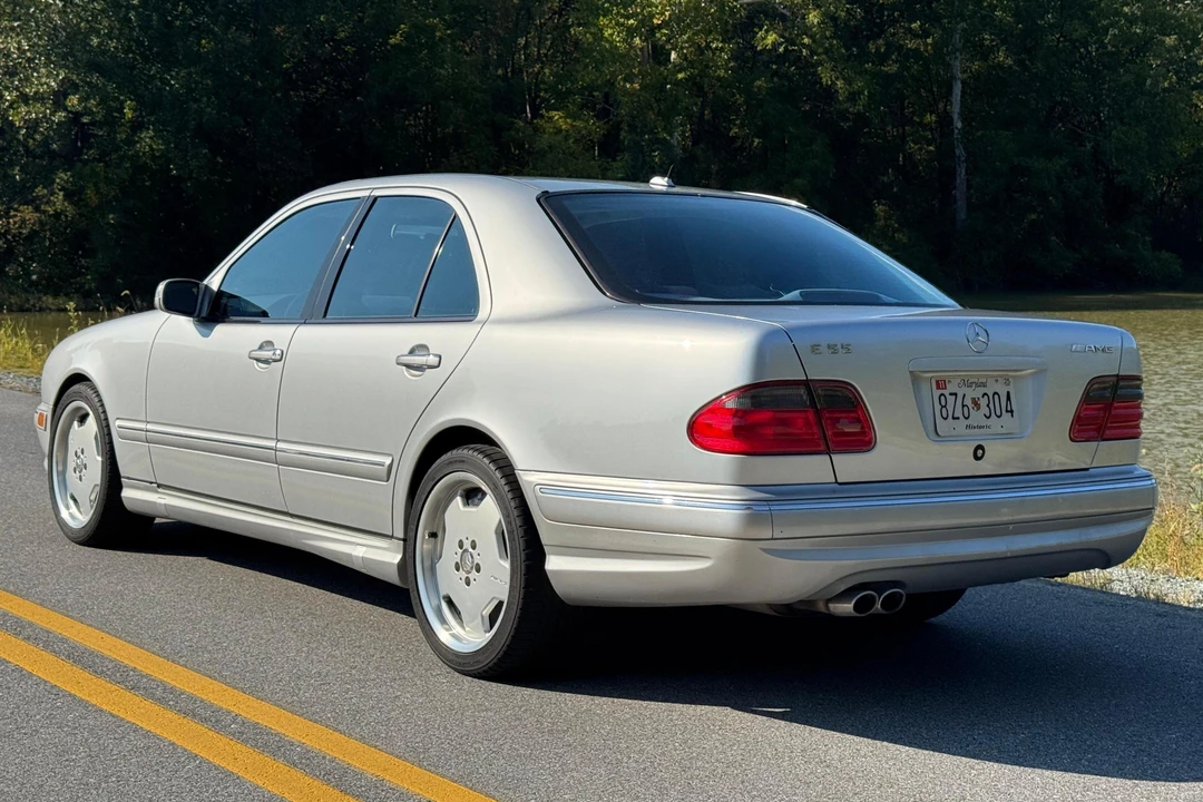 2001 Mercedes-Benz W210 E 36 & E 50 & E 55 & E 60 AMG - Image 4 of 31