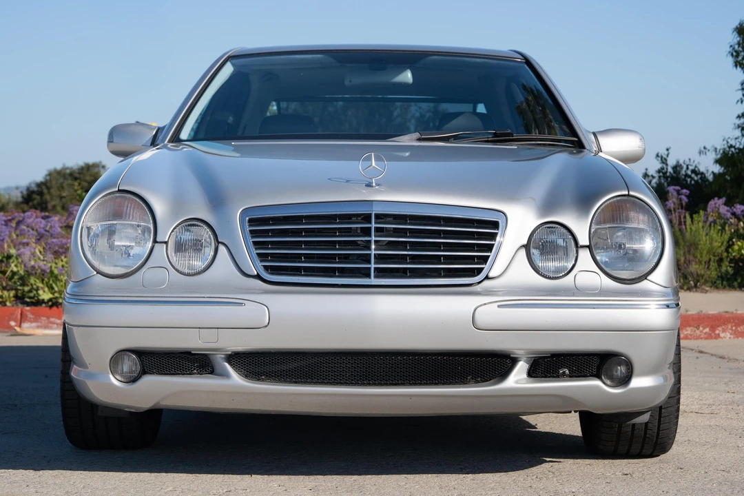 2001 Mercedes-Benz W210 E 36 & E 50 & E 55 & E 60 AMG - Image 2 of 31