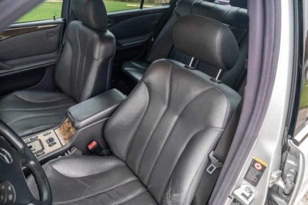 2001 Mercedes-Benz W210 E 36 & E 50 & E 55 & E 60 AMG - Image 4 of 8