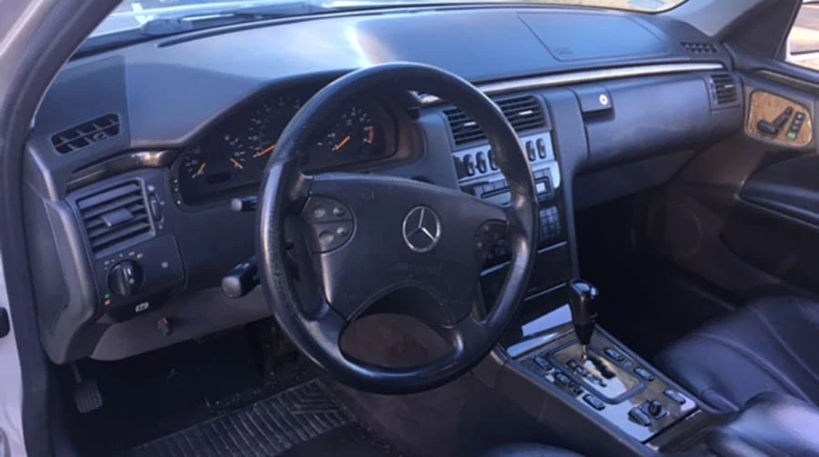 2001 Mercedes-Benz W210 E 36 & E 50 & E 55 & E 60 AMG - Image 4 of 12