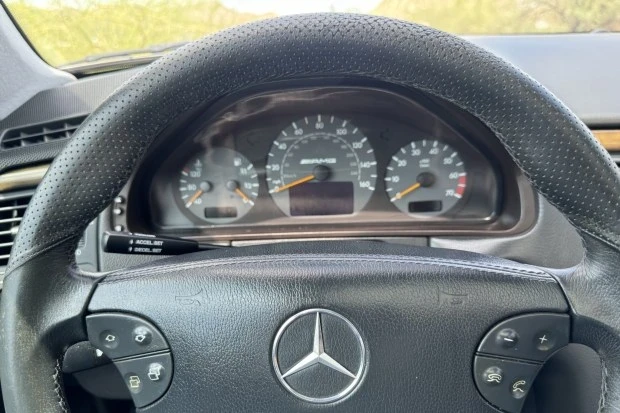 2001 Mercedes-Benz W210 E 36 & E 50 & E 55 & E 60 AMG - Image 5 of 7